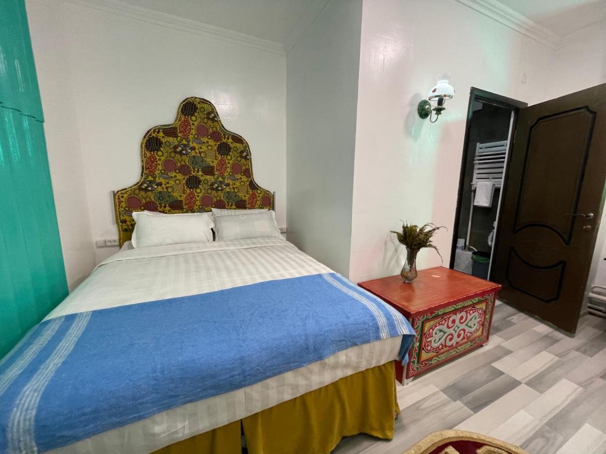 Duet Hostel & Hotel Karakol Extérieur photo