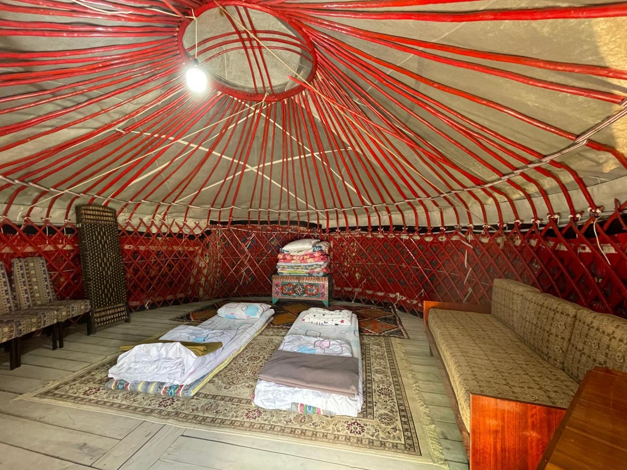 Duet Hostel & Hotel Karakol Chambre photo